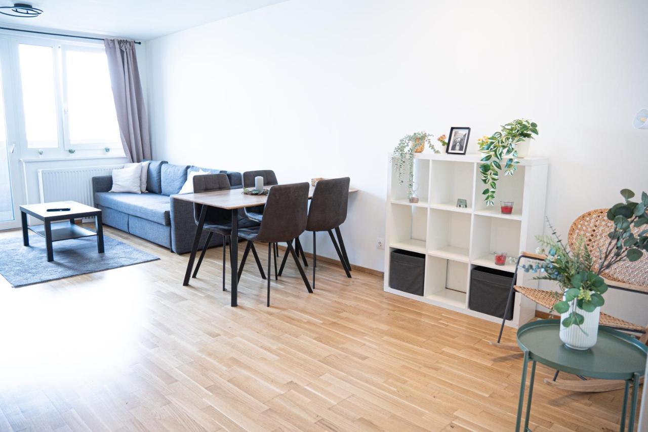 Bright & Modern - Balcony - Apartment Vienna Exterior photo
